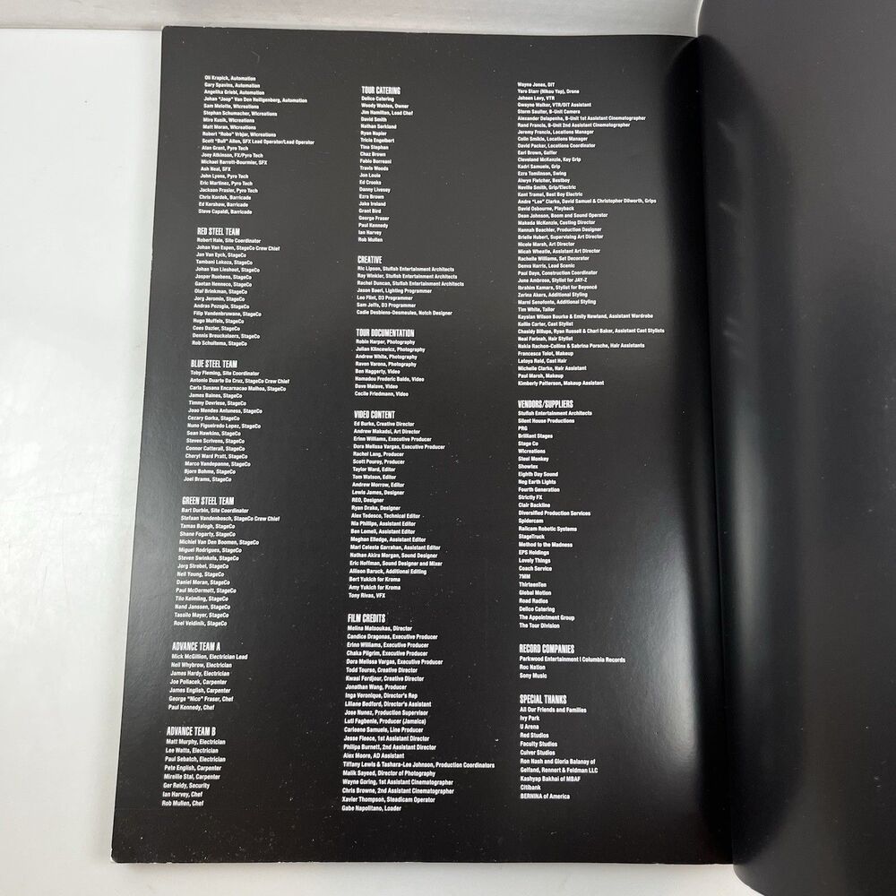 Beyonce Jay-Z Official OTR II World Tour Photo Book Program - On the Run 2 - Picture 4 of 5